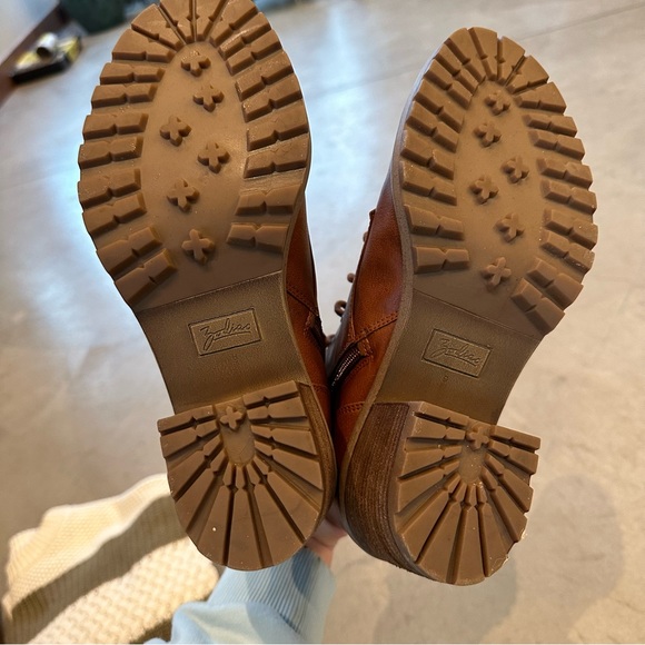 Zodiac heeled zip up combat boots - Picture 5 of 5